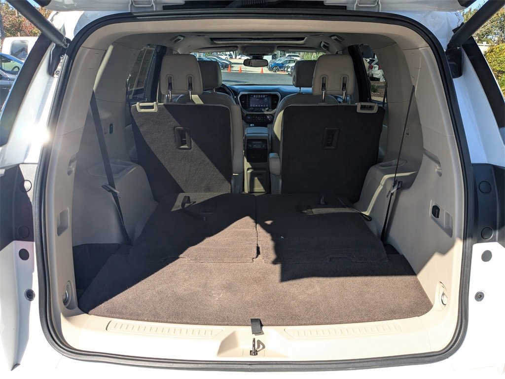 Used 2018 GMC Acadia Denali w/ Technology Package image 13