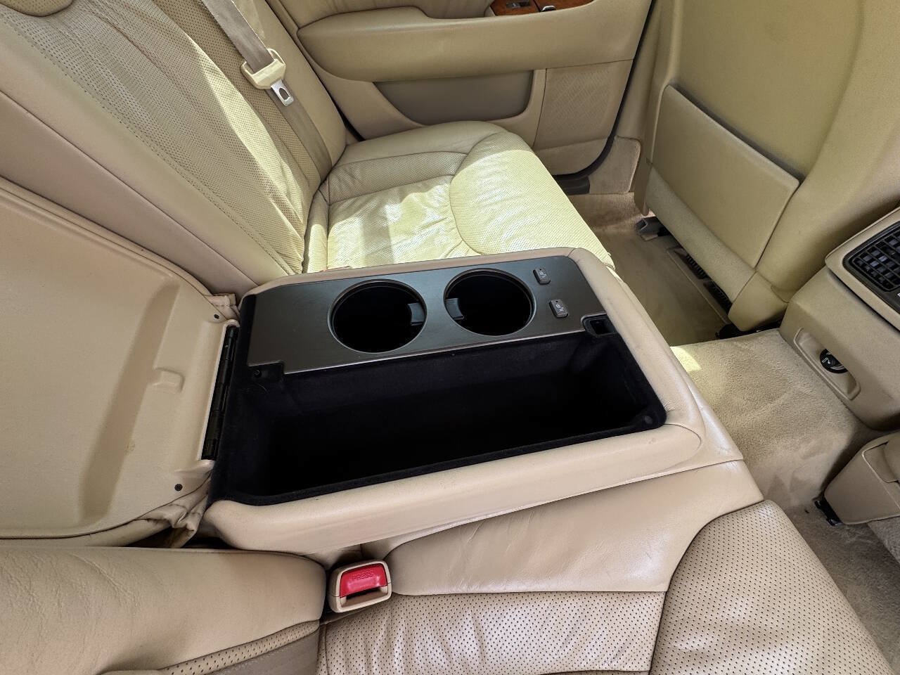 Used 2004 Lexus LS 430 RWD image 36