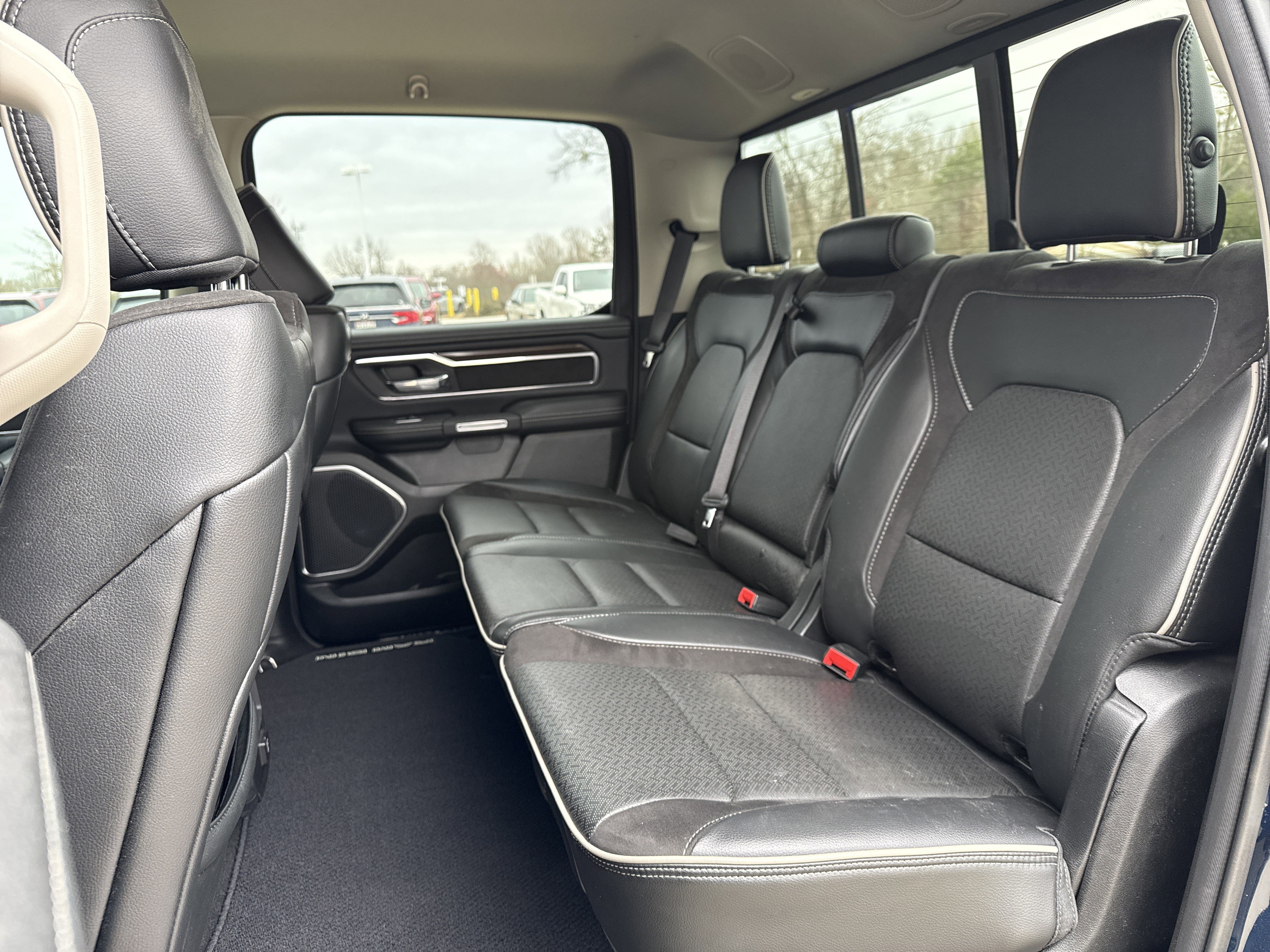 Used 2022 RAM 1500 Laramie RWD image 29