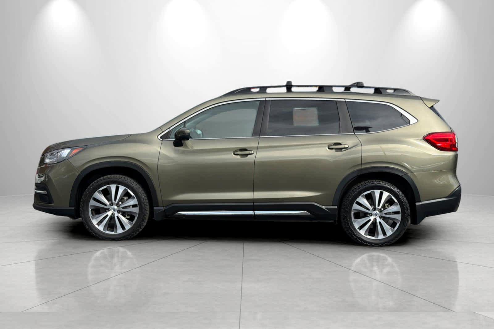 Used 2022 Subaru Ascent Limited w/ Popular Package #2A AWD/4WD image 5