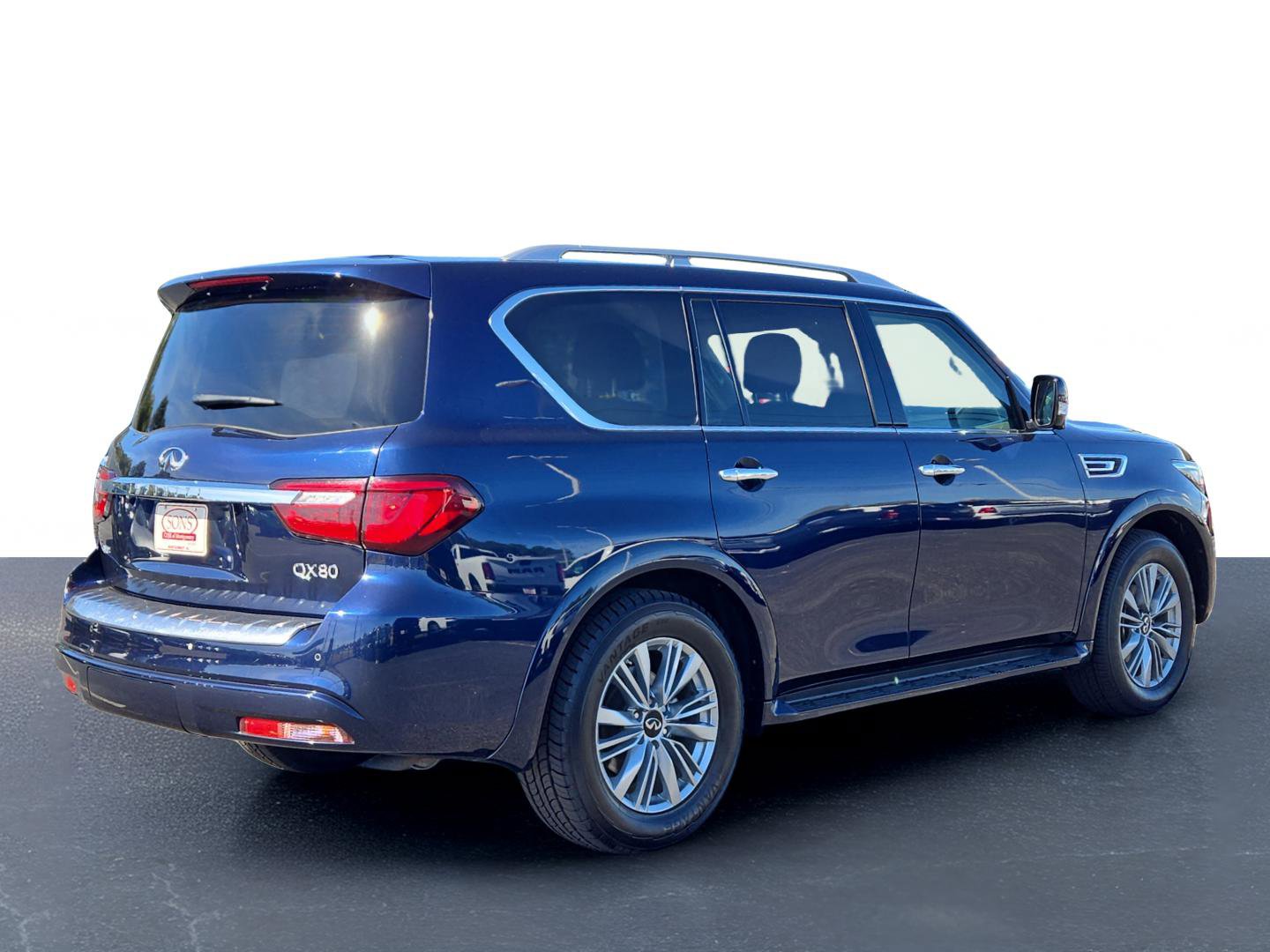 Used 2024 INFINITI QX80 Luxe image 7
