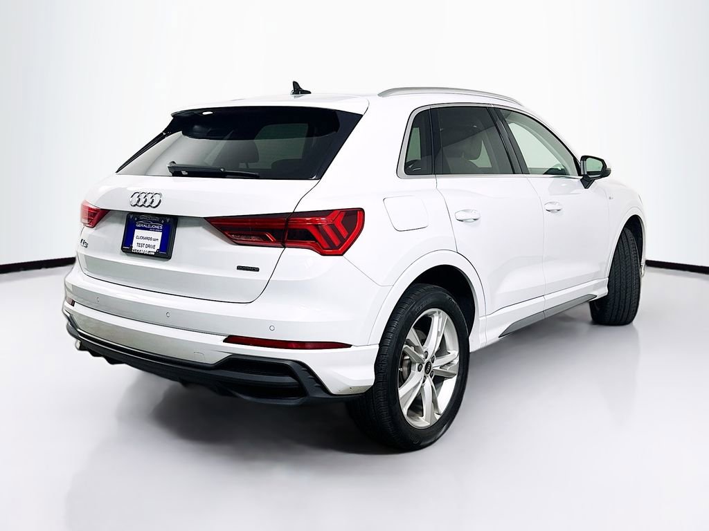 Used 2023 Audi Q3 2.0T Premium Plus w/ Premium Plus Package AWD/4WD image 7