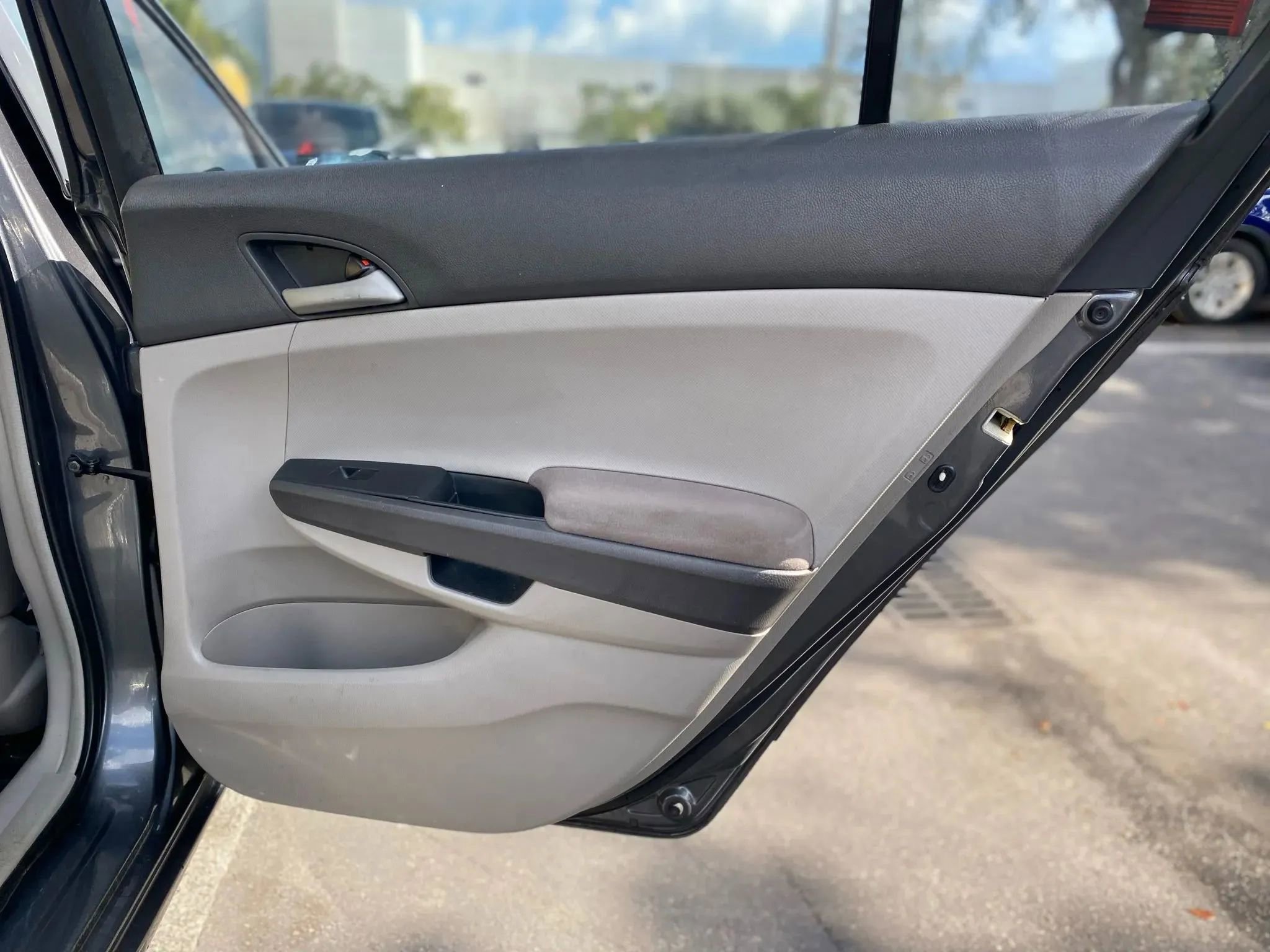 Used 2009 Honda Accord LX image 21