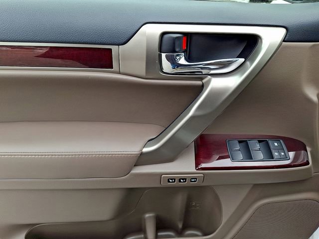 Used 2019 Lexus GX 460 Premium image 12