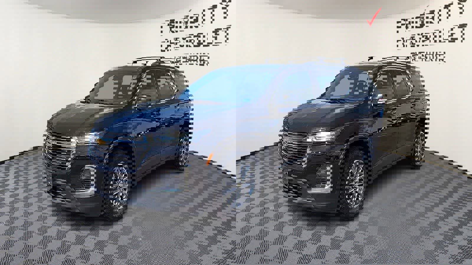 Used 2023 Chevrolet Traverse LT image 4