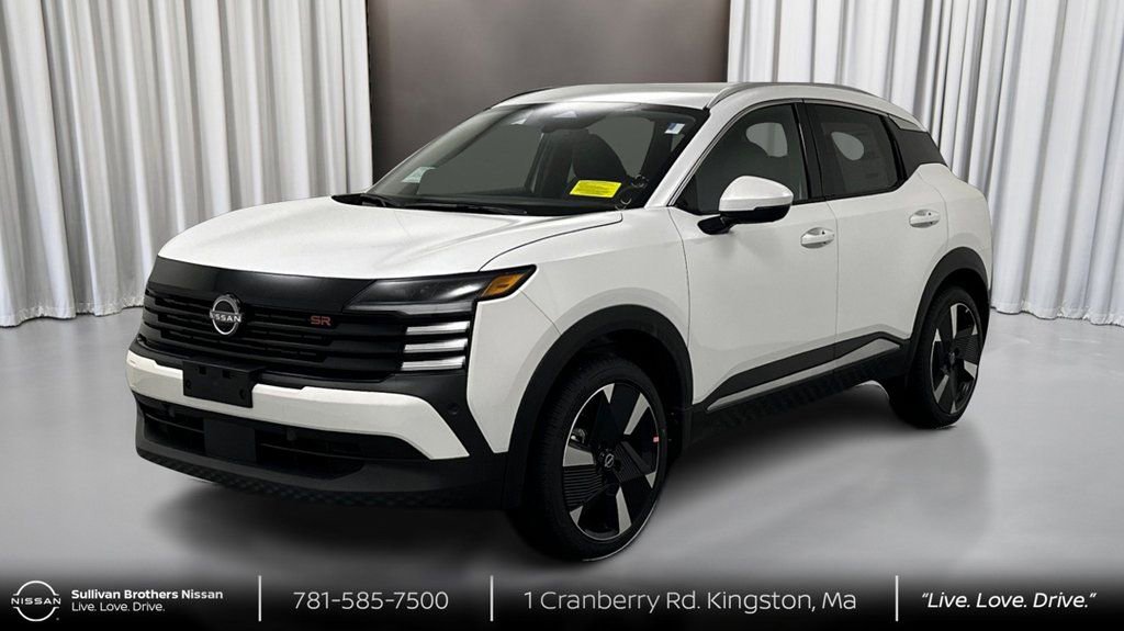 New 2026 Nissan Kicks SR w/ Cold Weather Package