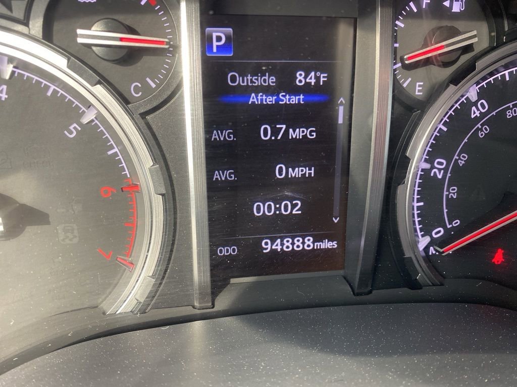 Used 2020 Toyota 4Runner Limited AWD/4WD image 19