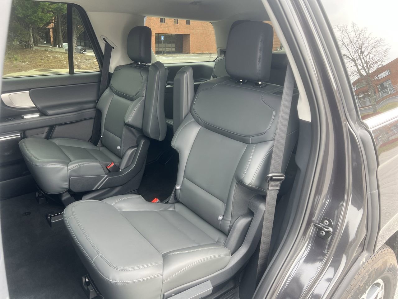 New 2026 Ford Expedition Active image 17