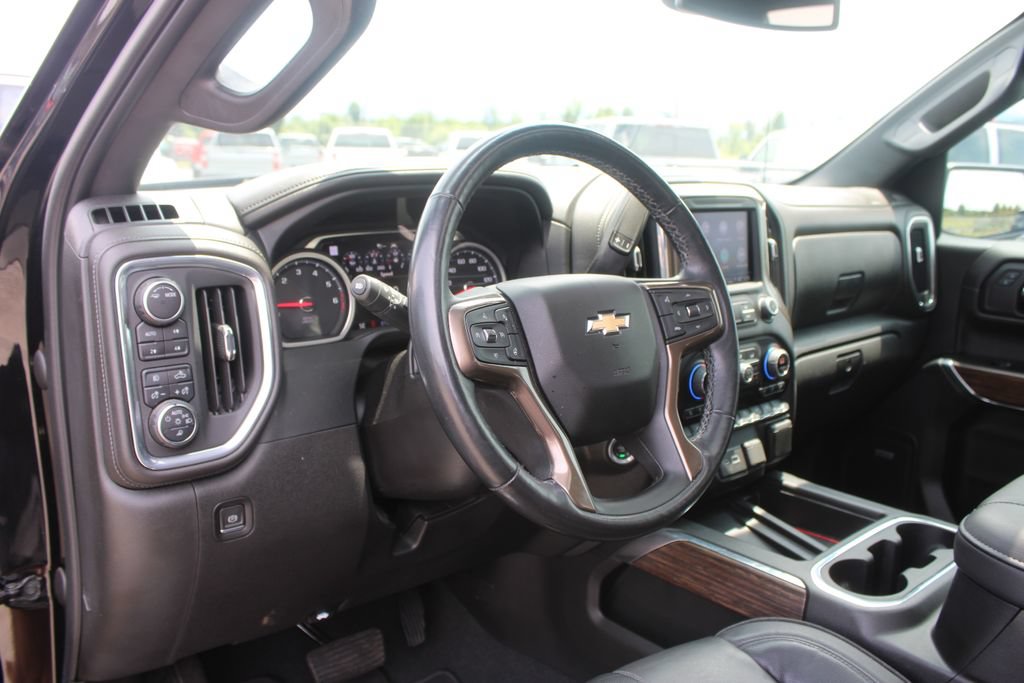 Used 2022 Chevrolet Silverado 1500 High Country w/ Safety Package II AWD/4WD image 24