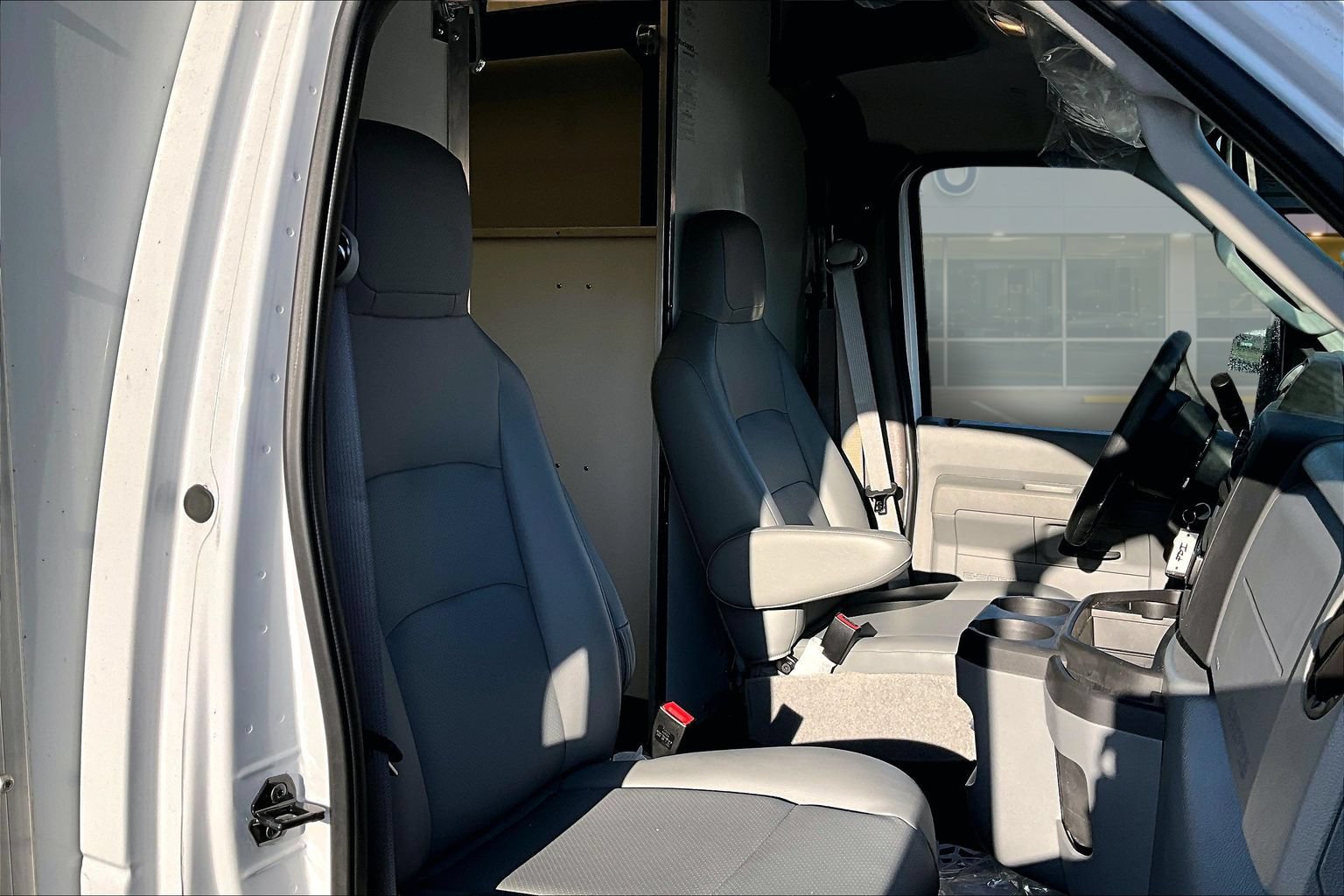 New 2026 Ford E-350 and Econoline 350 Super Duty w/ Power Equipment Group RWD image 8