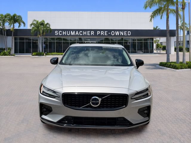 Certified 2023 Volvo S60 B5 Plus w/ Climate Package AWD/4WD image 2