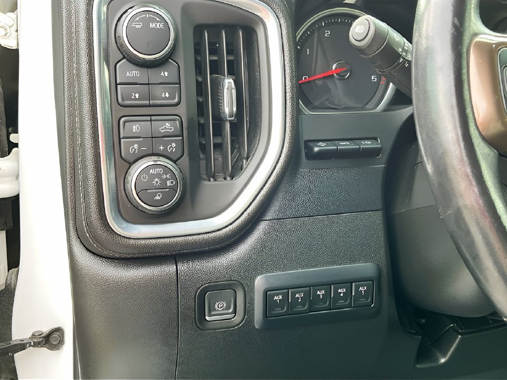 Used 2022 Chevrolet Silverado 3500 High Country w/ Z71 Off-Road Package AWD/4WD image 10