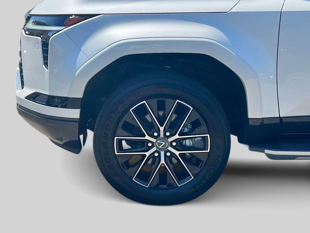 Certified 2025 Lexus GX 550 w/ Accessory Package (2T) AWD/4WD image 10