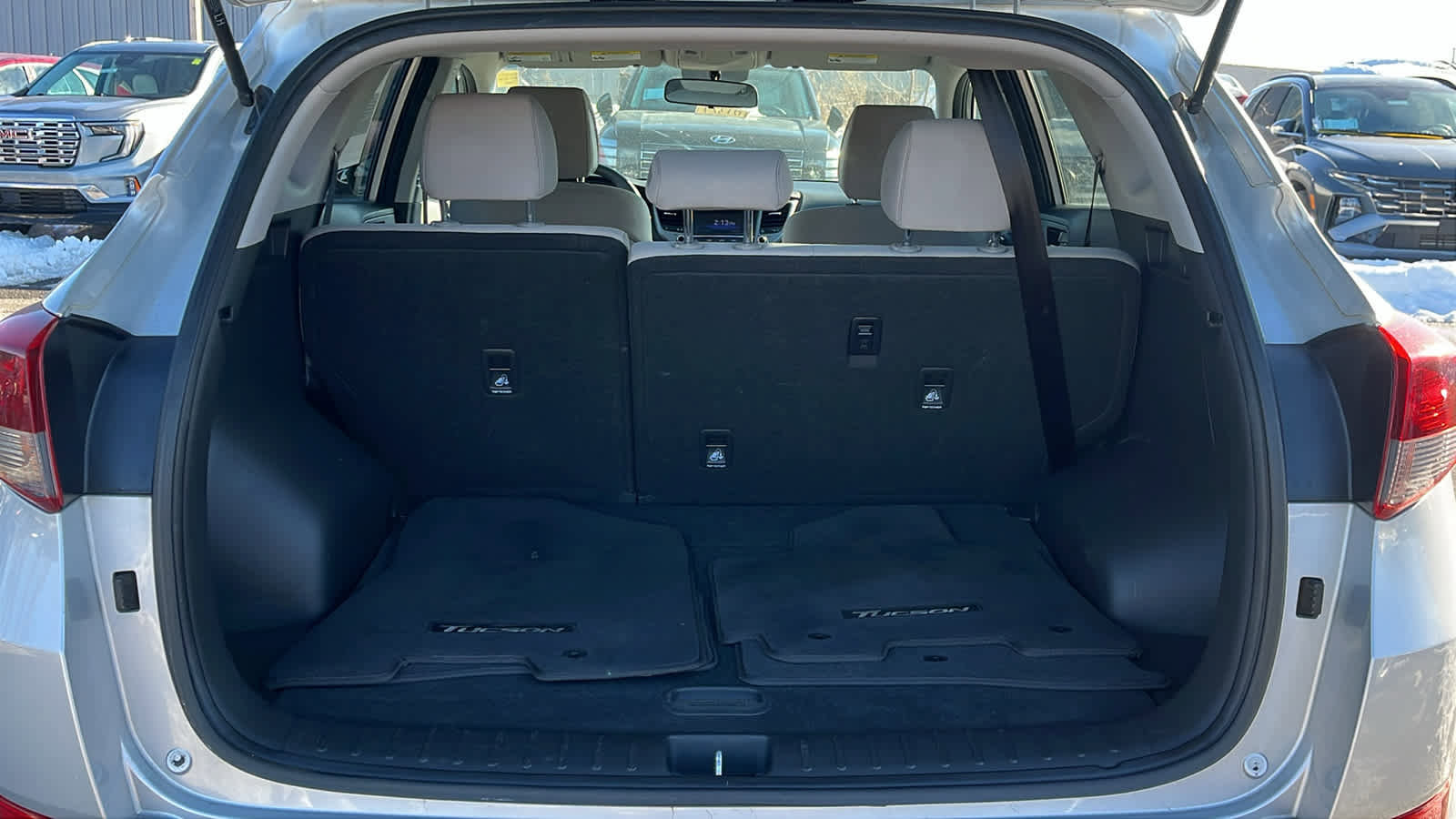 Used 2018 Hyundai Tucson SE image 23