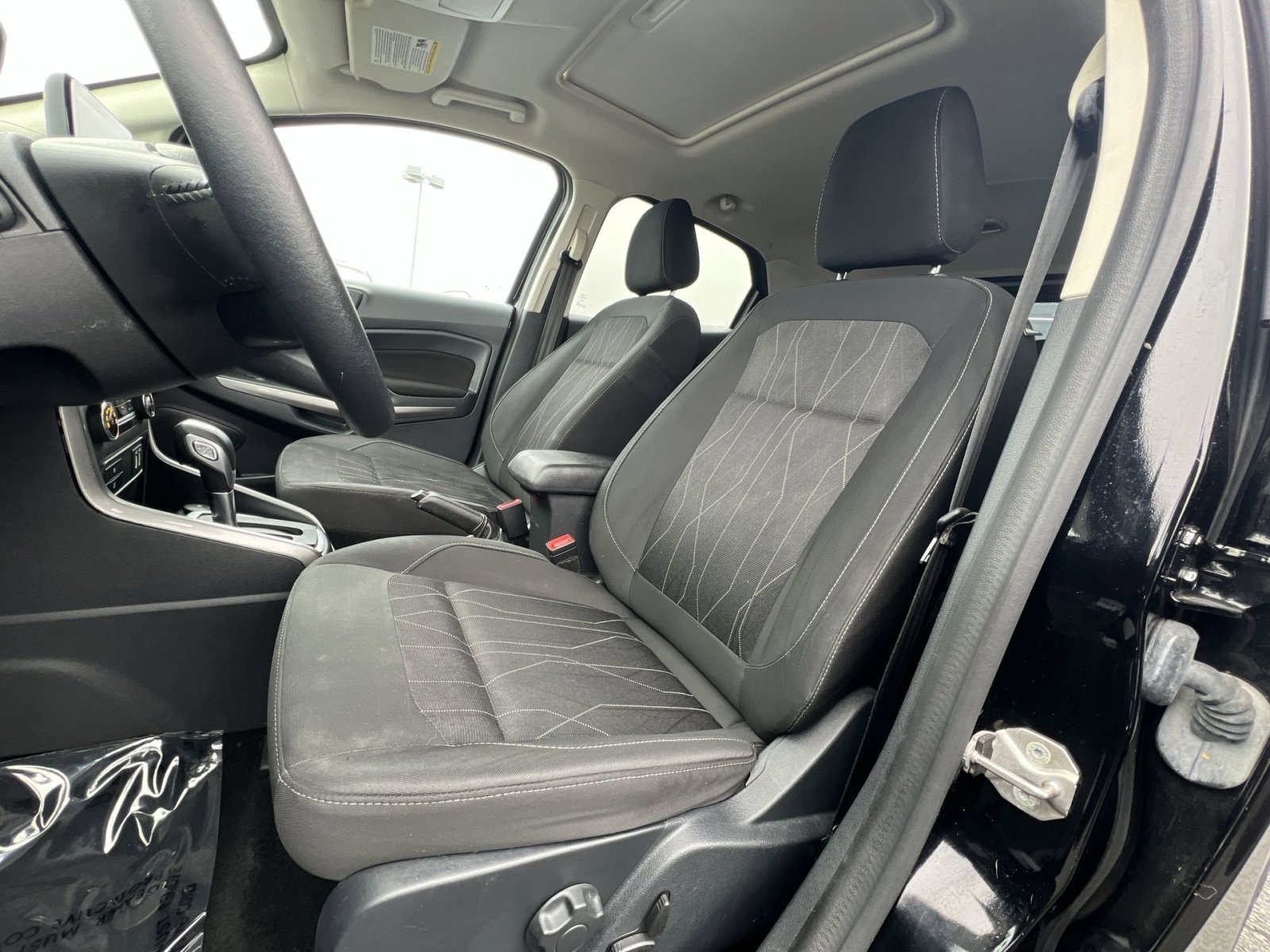 Certified 2020 Ford EcoSport SE w/ SE Convenience Package image 13