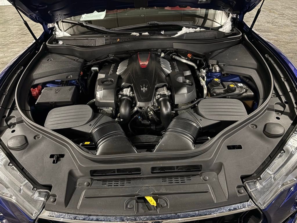 Used 2019 Maserati Levante GTS image 14