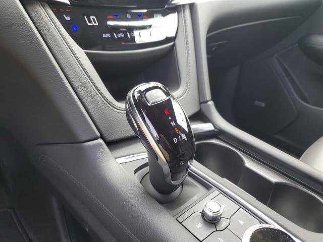 Certified 2025 Cadillac XT6 Premium Luxury FWD image 55