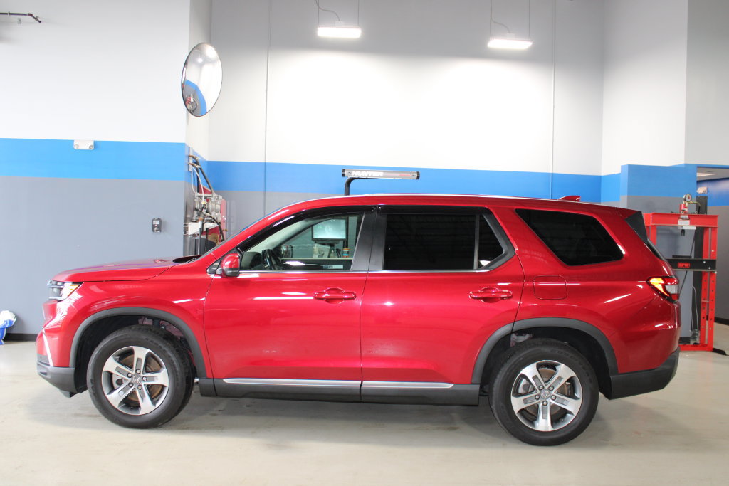 Used 2024 Honda Pilot EX-L image 10
