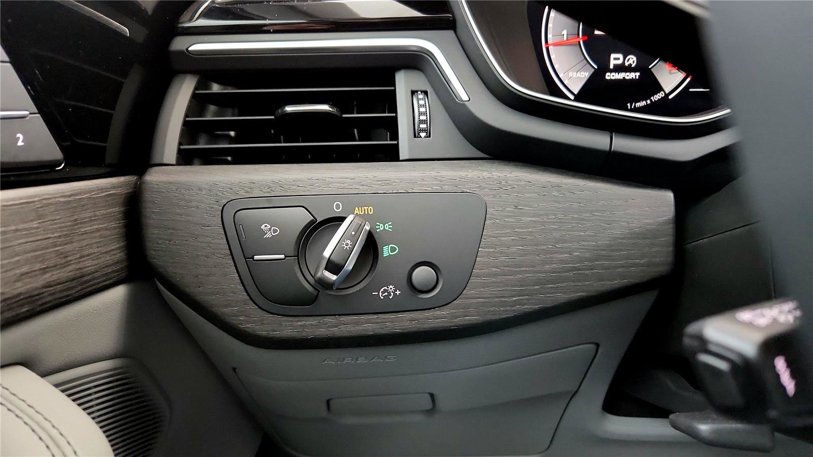 Used 2023 Audi A4 2.0T Premium Plus image 33