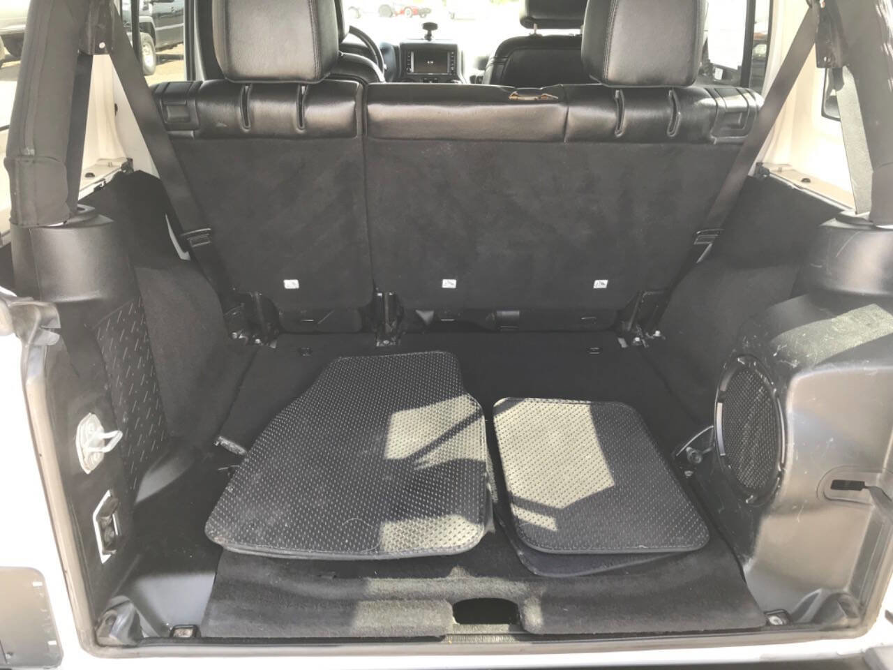 Used 2014 Jeep Wrangler Altitude AWD/4WD image 33