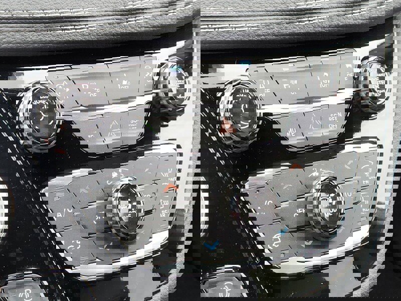 New 2026 Chrysler Pacifica Select w/ S Appearance Package image 20