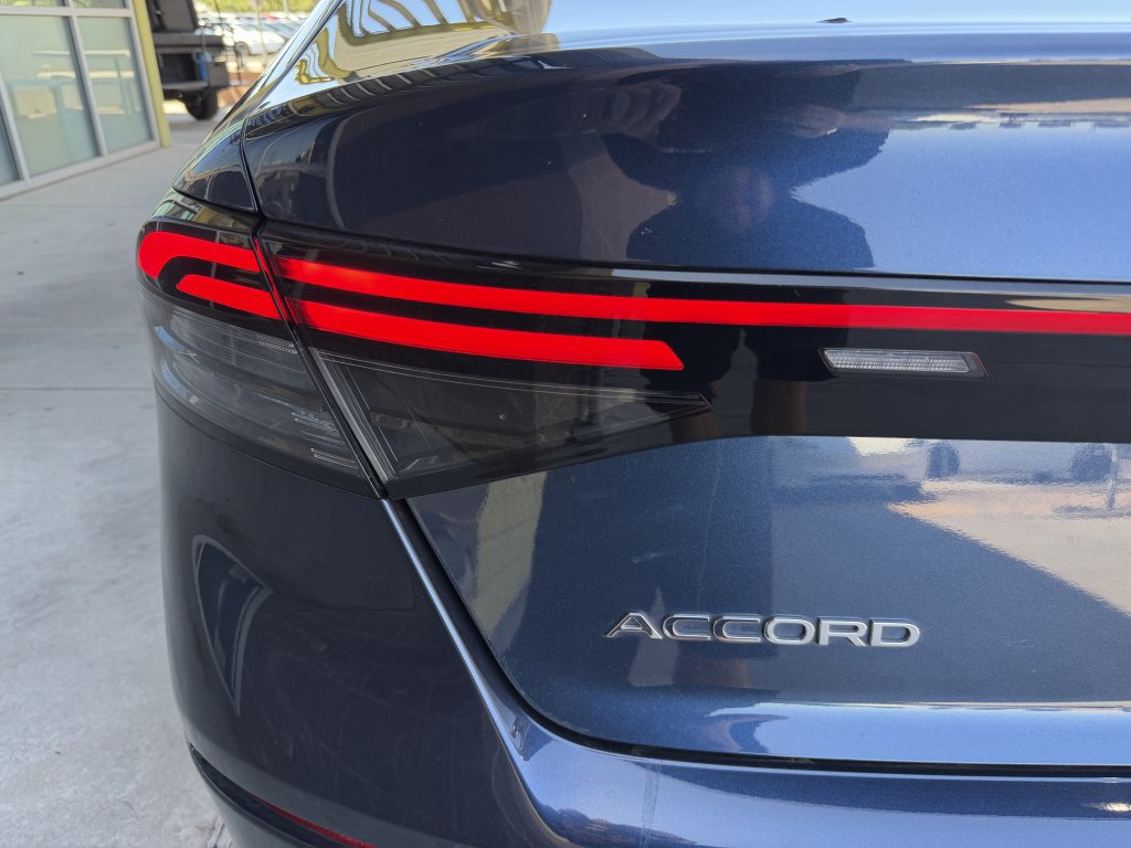 Used 2024 Honda Accord EX image 14