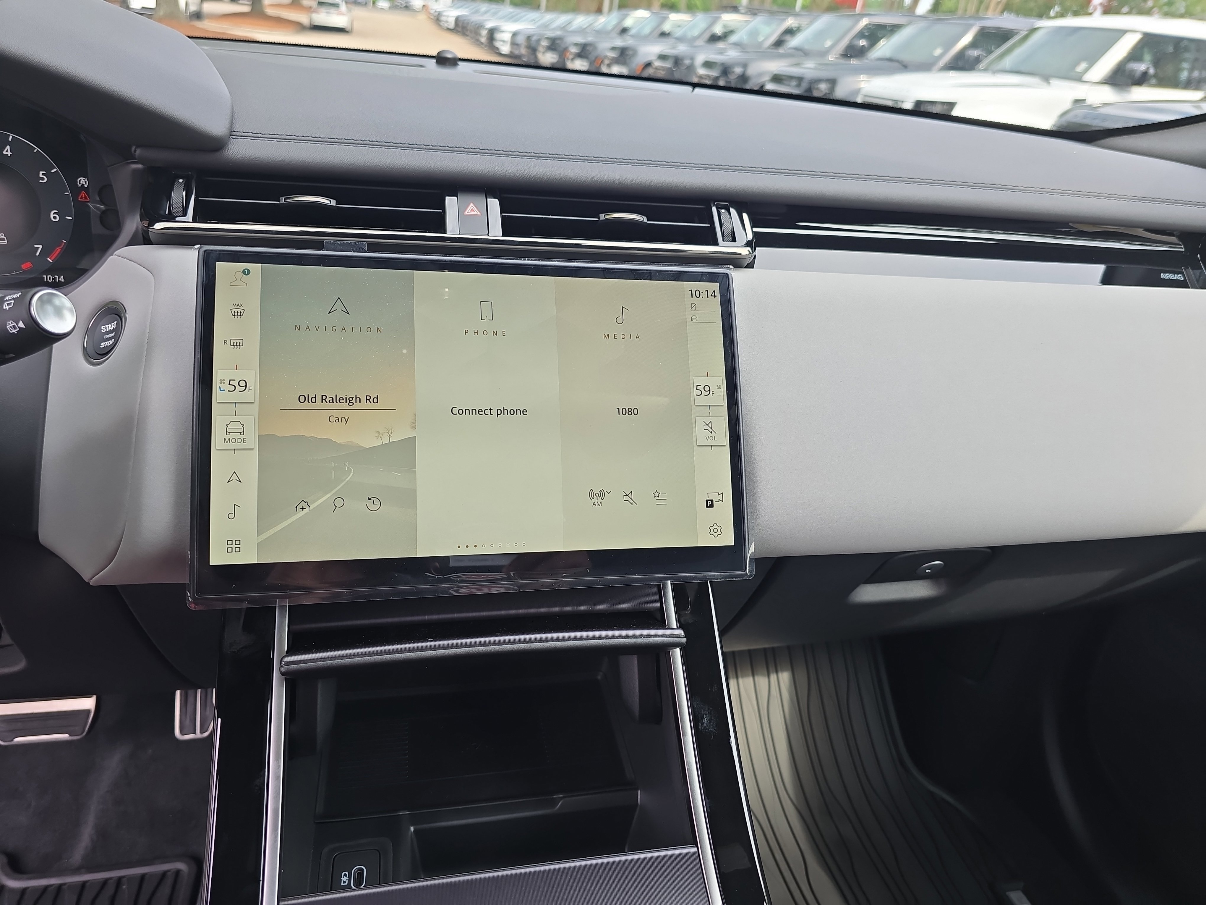 New 2026 Land Rover Range Rover Velar Dynamic SE image 20