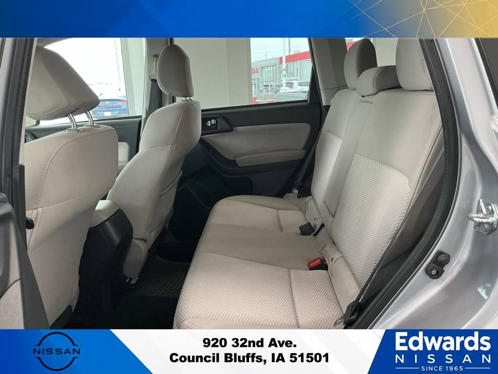 Used 2016 Subaru Forester 2.5i Premium w/ Popular Package #2 AWD/4WD image 13