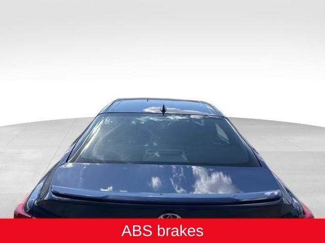 Used 2025 Toyota Camry SE w/ Convenience Package image 5