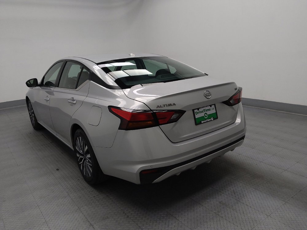 Used 2024 Nissan Altima 2.5 SV image 5