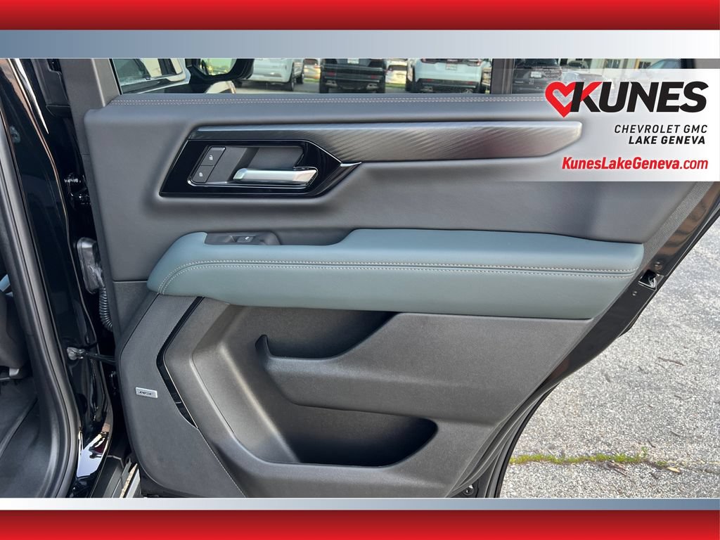New 2026 GMC Yukon AT4 w/ AT4 Premium Package AWD/4WD image 34