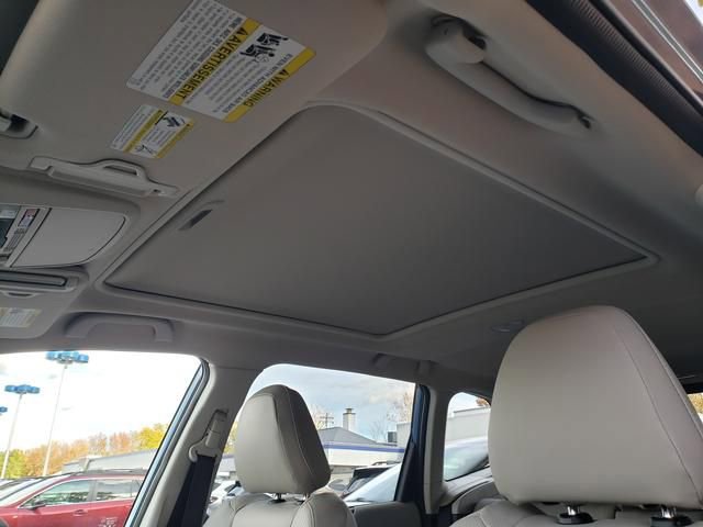 Used 2019 Subaru Forester Limited w/ Popular Package #3 image 16