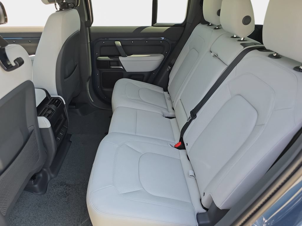 New 2026 Land Rover Defender 110 S AWD/4WD image 14