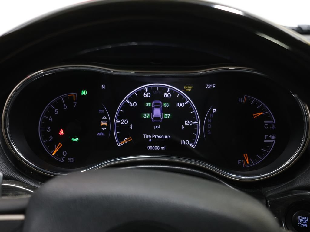 Used 2014 Jeep Grand Cherokee Overland AWD/4WD image 18