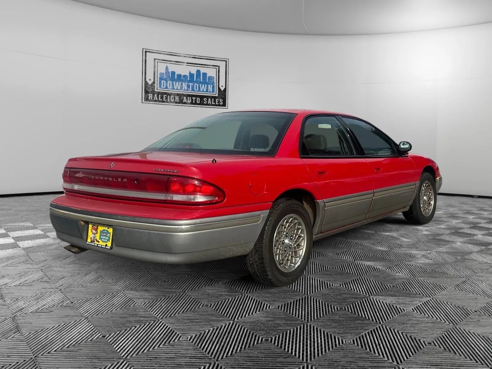 Used 1994 Chrysler Concorde FWD image 5