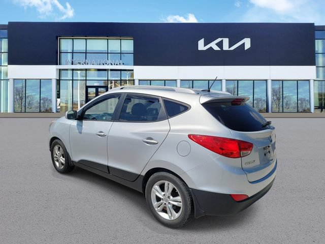Used 2011 Hyundai Tucson GLS AWD/4WD image 4