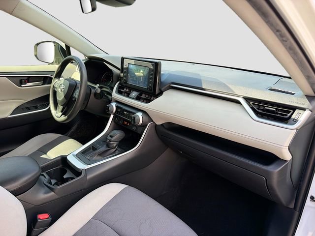Used 2019 Toyota RAV4 XLE w/ Convenience Package image 13