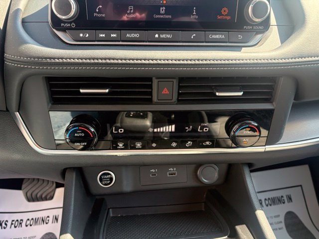 Used 2023 Nissan Rogue SV AWD/4WD image 19