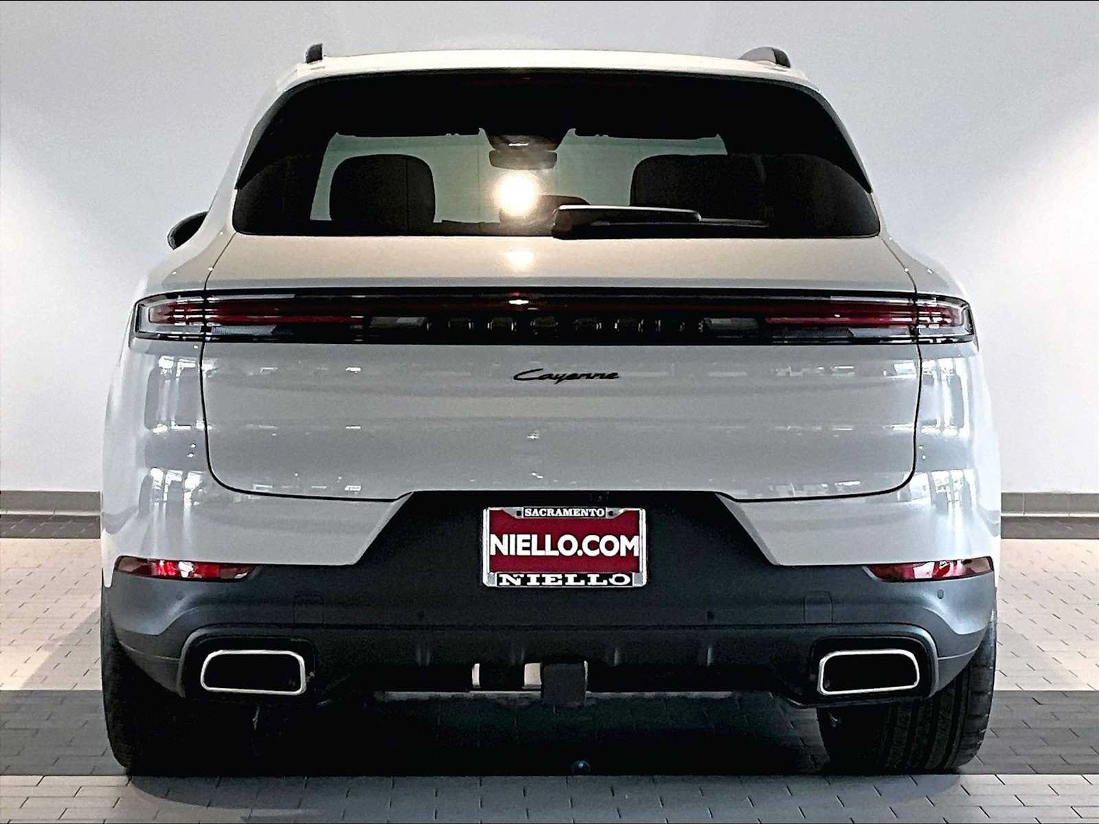 New 2026 Porsche Cayenne AWD/4WD image 6