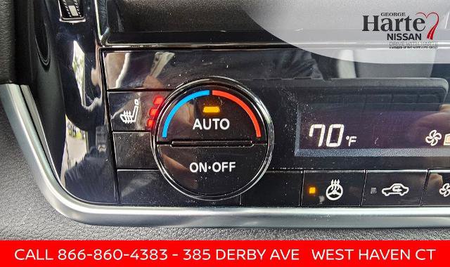 Certified 2022 Nissan Rogue SV w/ SV Premium Package image 29