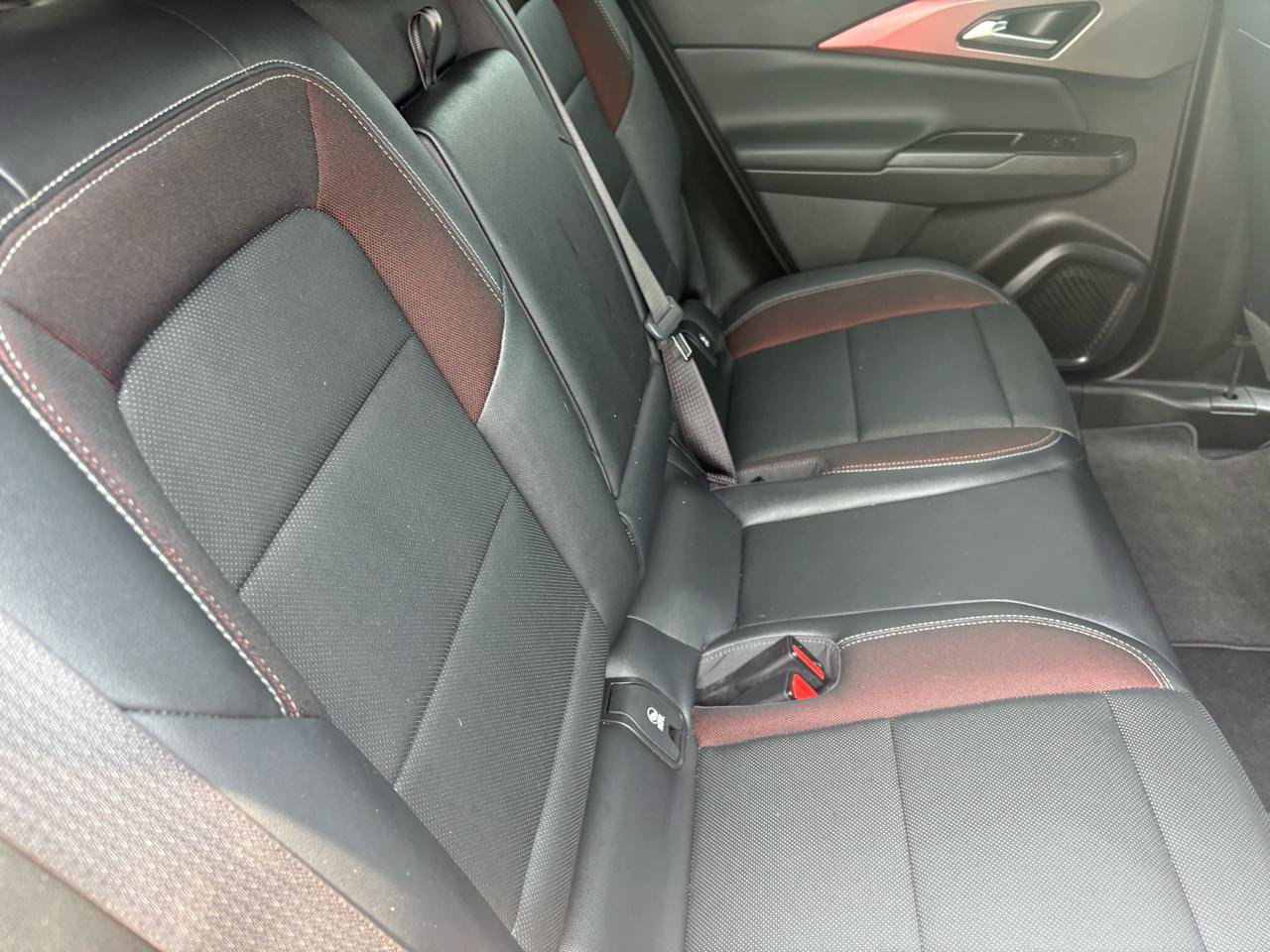Used 2024 Chevrolet Equinox EV RS FWD image 51
