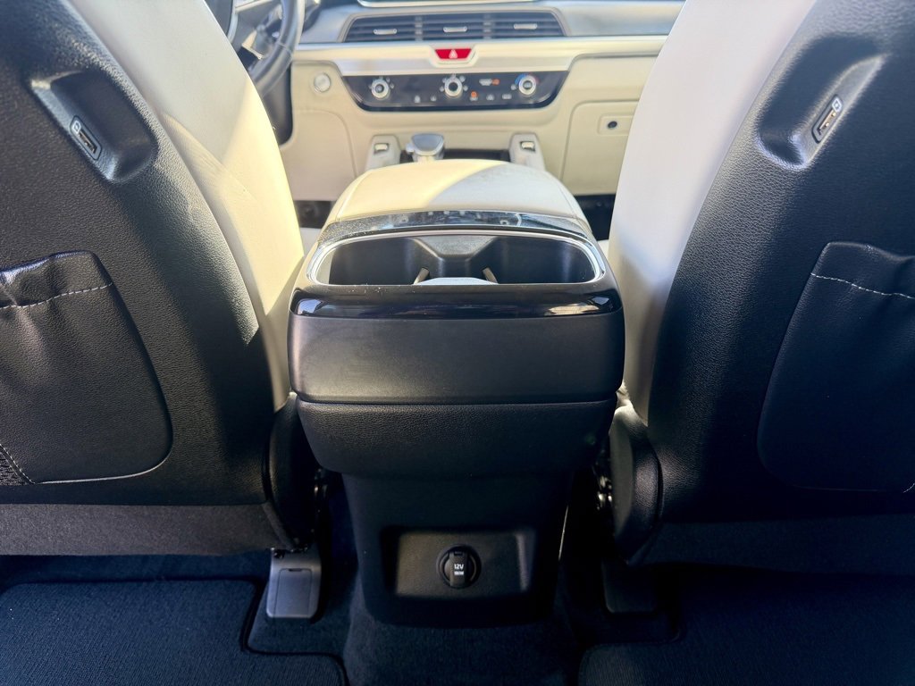 Used 2020 Kia Telluride S w/ S 8 Passenger Seating Package image 29