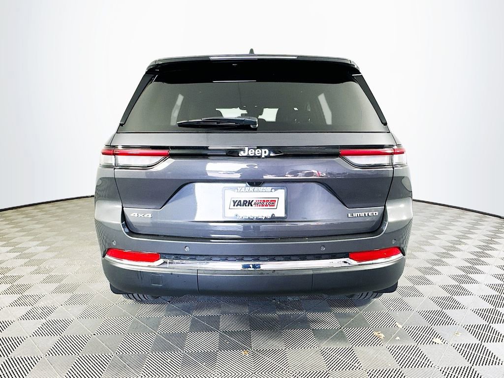 Certified 2025 Jeep Grand Cherokee Limited w/ MOPAR Finishing Package image 10