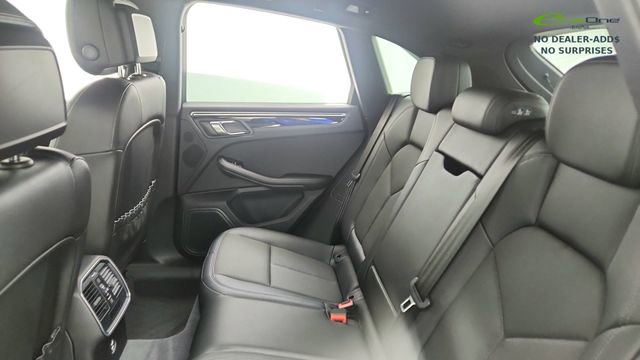 Used 2024 Porsche Macan image 28