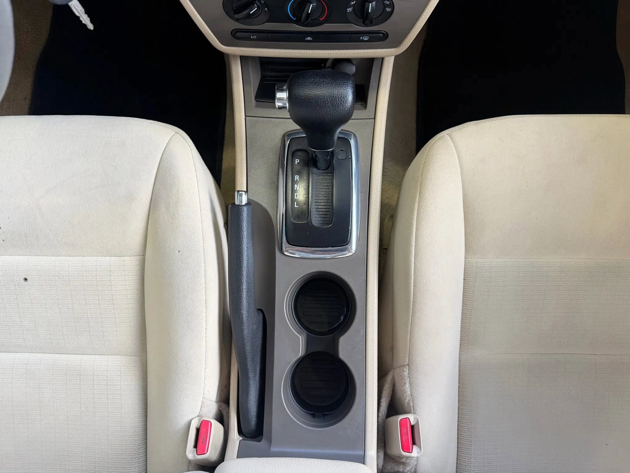 Used 2007 Ford Fusion SE image 16
