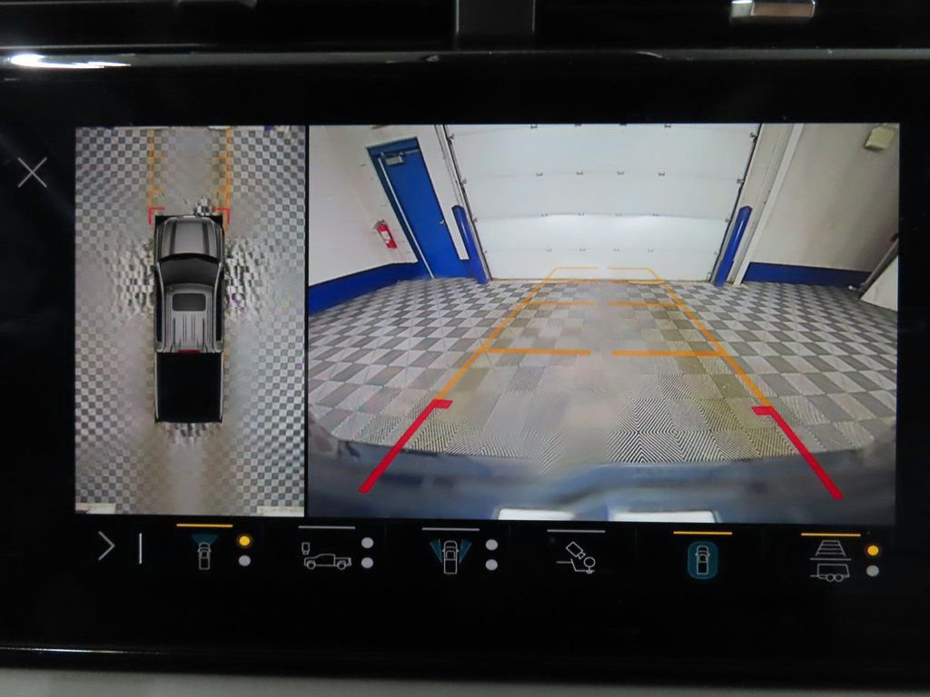 Used 2022 GMC Sierra 1500 Denali Ultimate image 10