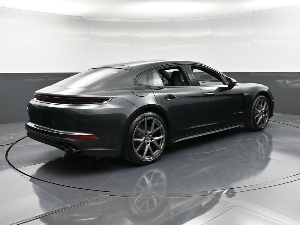 New 2026 Porsche Panamera 4 image 8