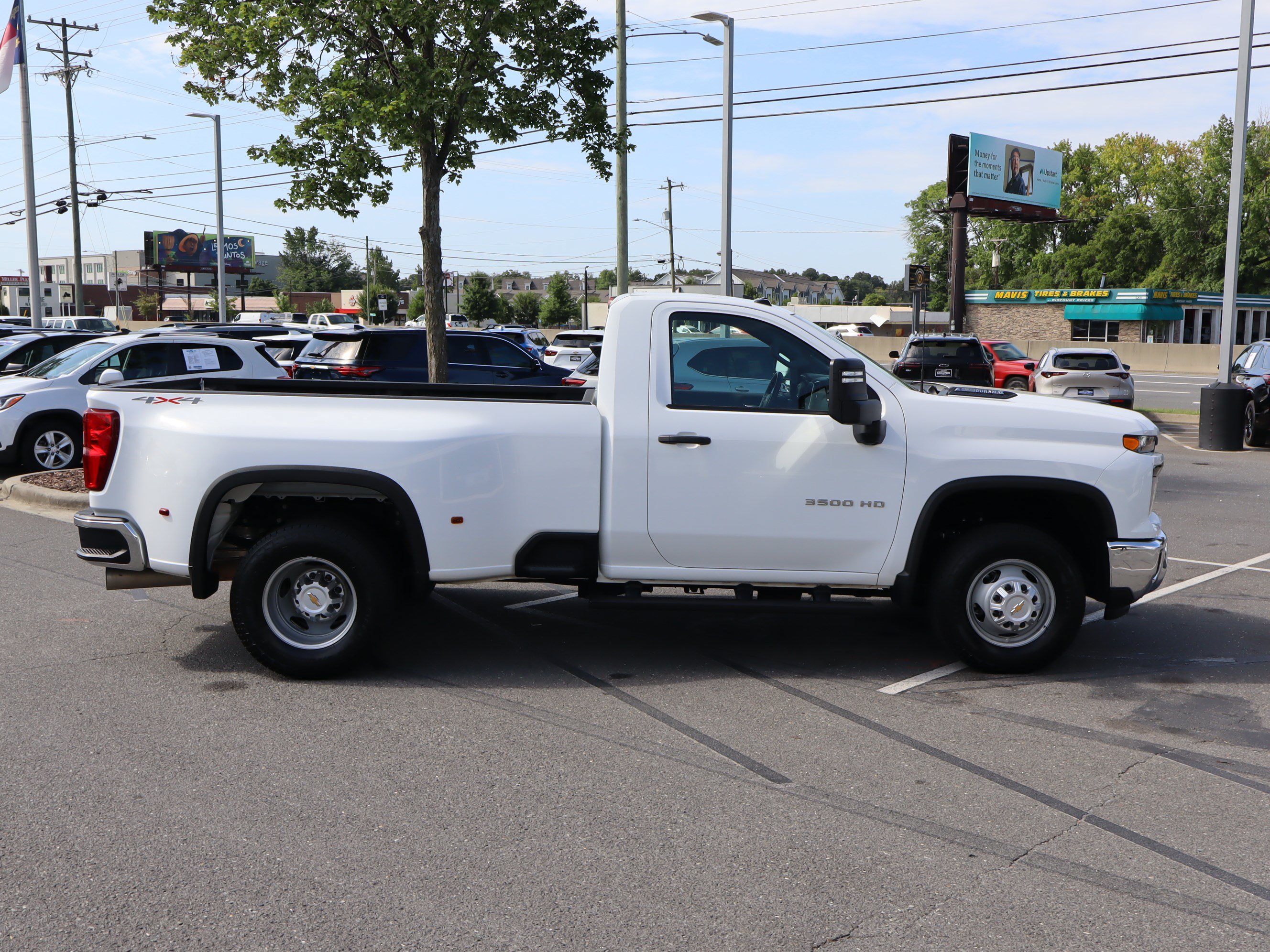 Used 2025 Chevrolet Silverado 3500 W/T w/ WT Convenience Package AWD/4WD image 12