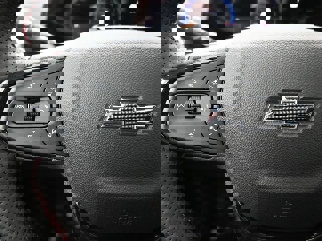 New 2026 Chevrolet Trax RS w/ Sunroof Package image 25