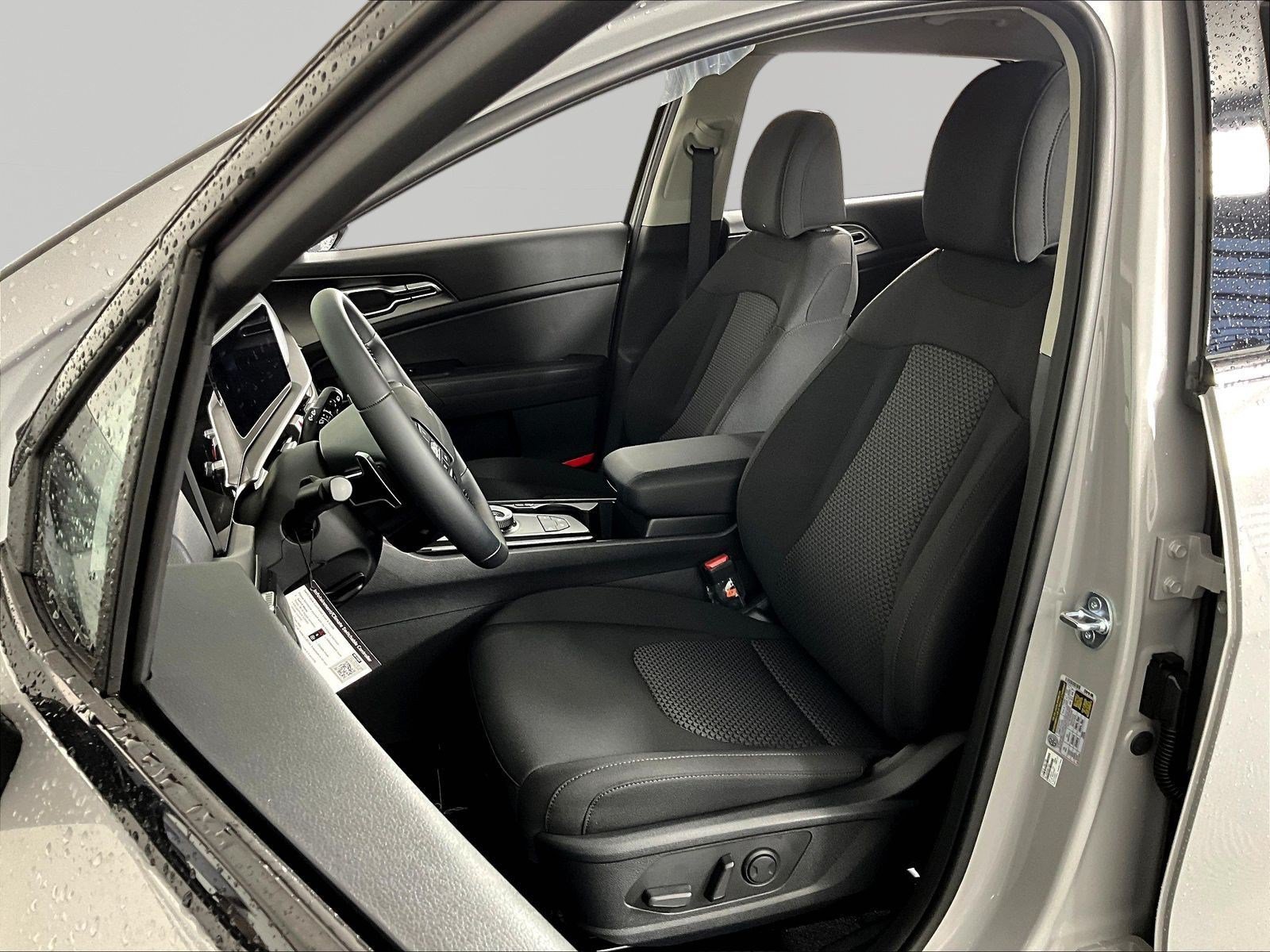 New 2027 Kia Sportage S FWD image 16
